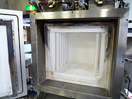 Interior of multi-function heat treatment furnace