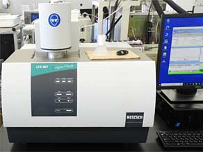 材料試験イメージ写真